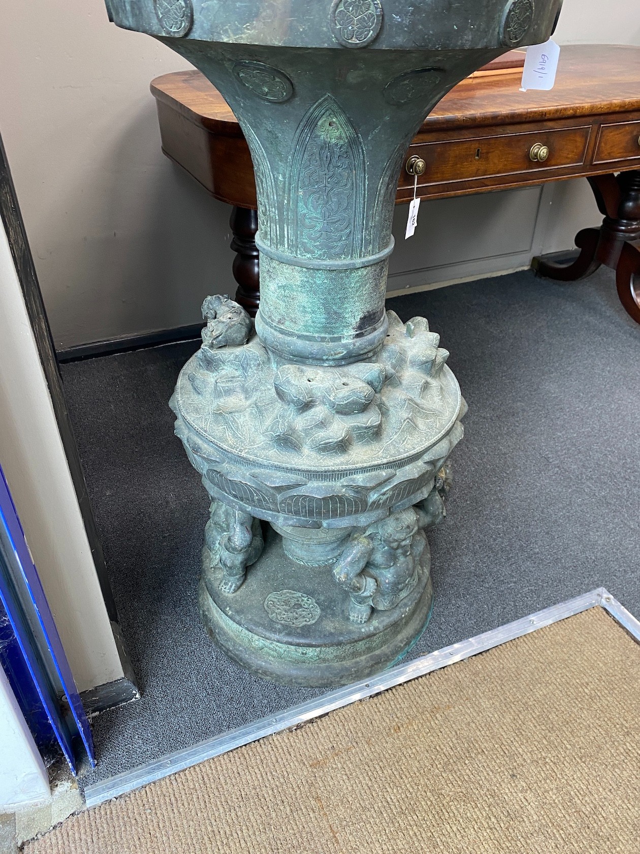 A massive Japanese bronze vase, Meiji period, height 94.5cm